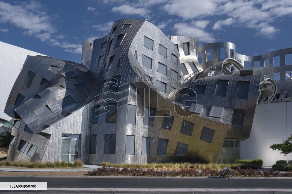 The Lou Ruvo Center for Brain Health, designed by Frank Gehry, Las Vegas, Nevada, USA