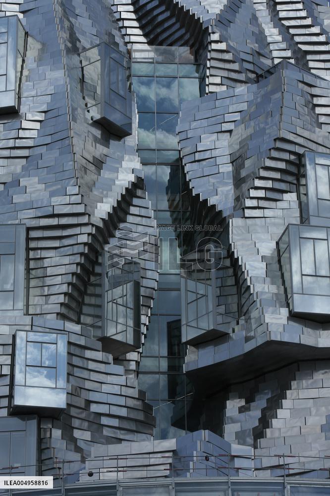 Luma Foundation - Arles