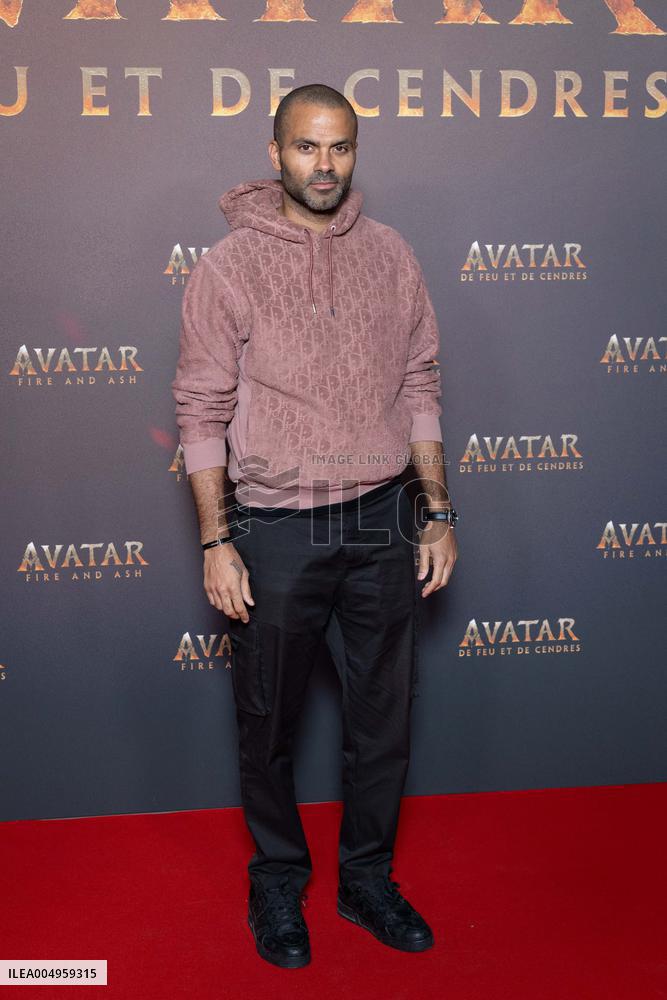 Avatar: Fire And Ash European Premiere Guest and VIP - Paris AJ