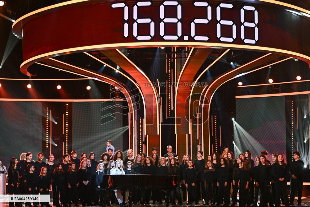 The Telethon show in Paris FA