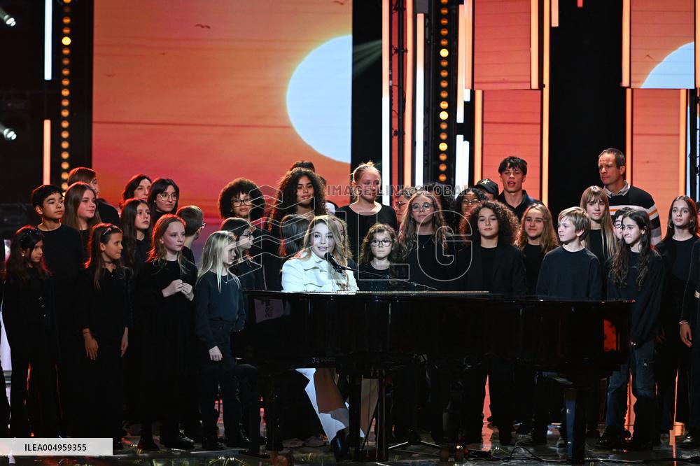 The Telethon show in Paris FA