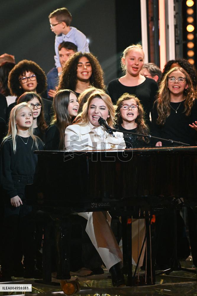 The Telethon show in Paris FA