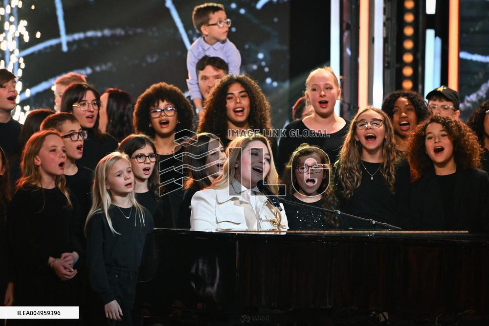 The Telethon show in Paris FA