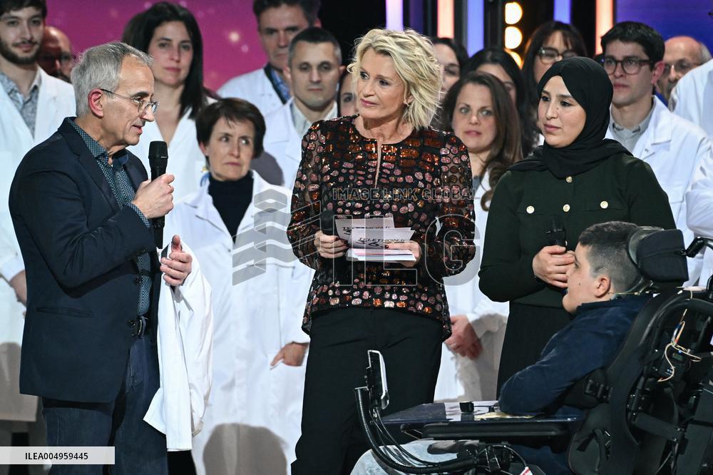 The Telethon show in Paris FA