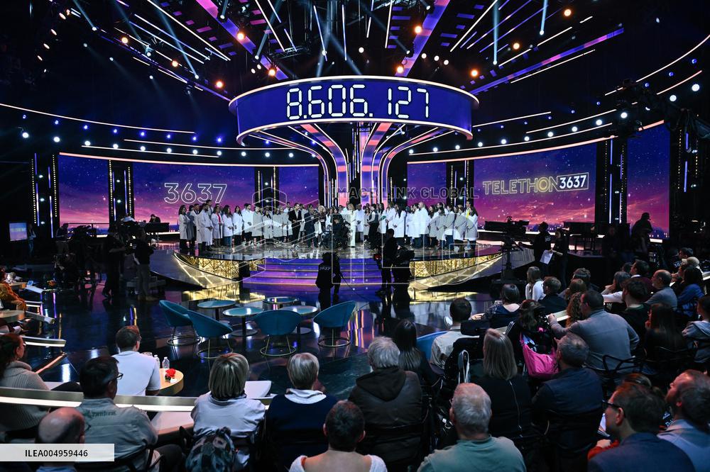 The Telethon show in Paris FA