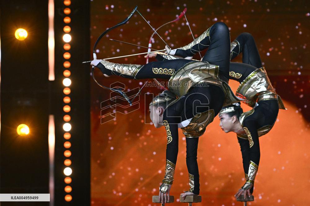 The Telethon show in Paris FA