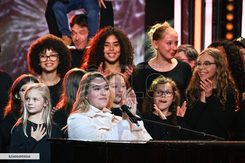 The Telethon show in Paris FA