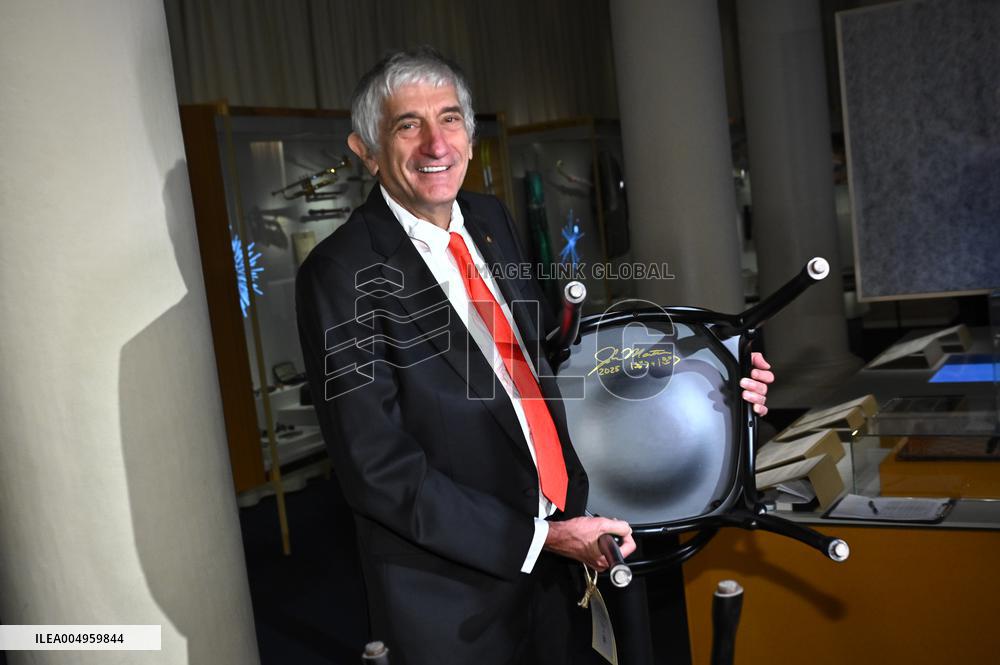 NOBEL CHAIRS ARE SIGNED BY THE PRIZE WINNERS