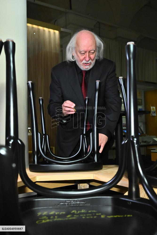 NOBEL CHAIRS ARE SIGNED BY THE PRIZE WINNERS