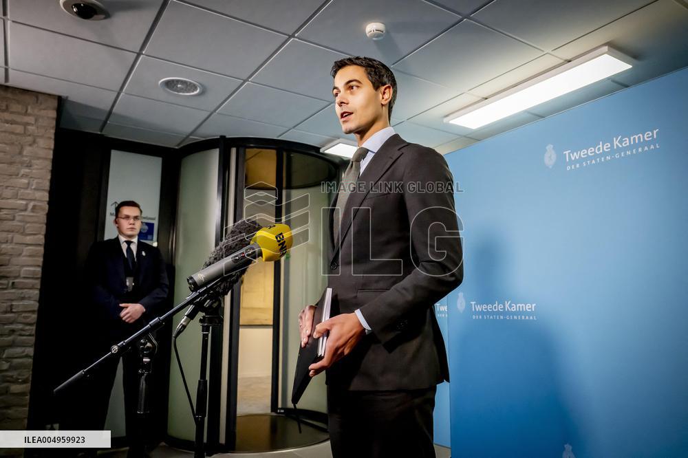 Informateur Sybrand Buma Continues To Speak With Party Leaders - The Hague