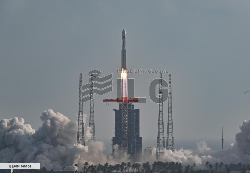 Wenchang Satellite Launch - Hainan
