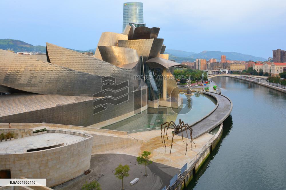 Illustration - Guggenheim Museum - Spain