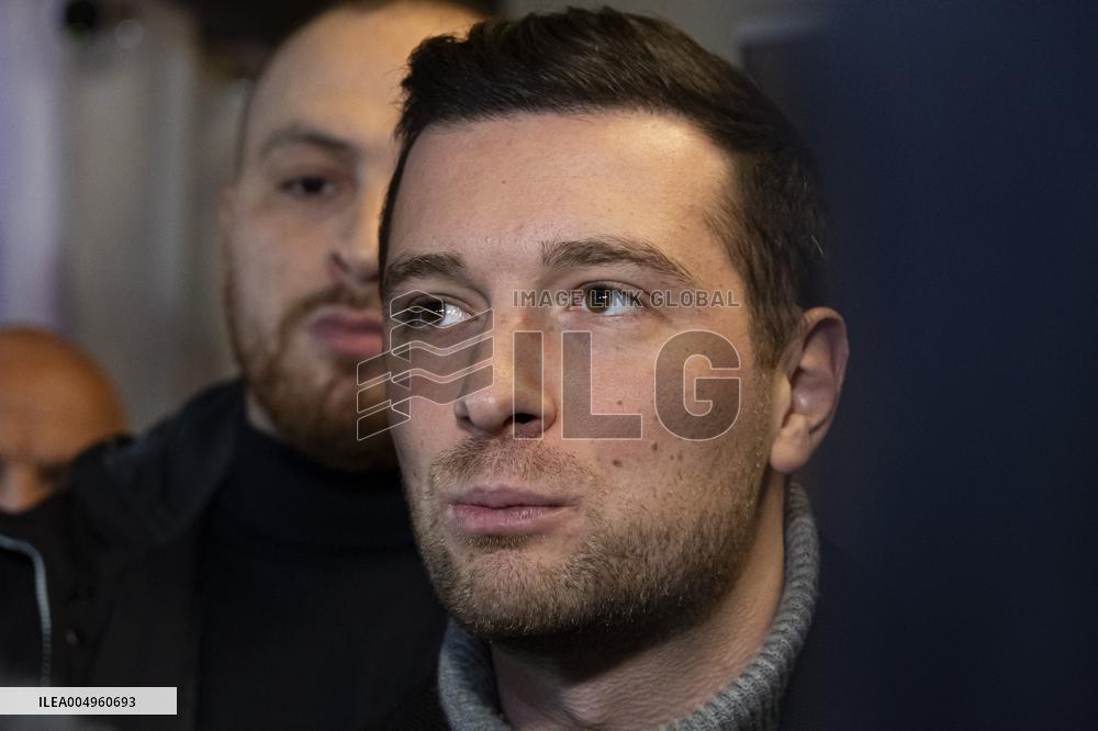 Jordan Bardella Book Signing - Escaudœuvres