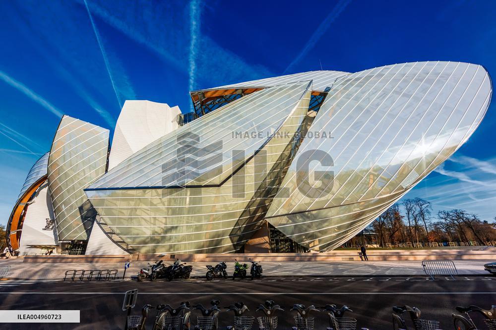 Foundation Louis Vuitton - Paris
