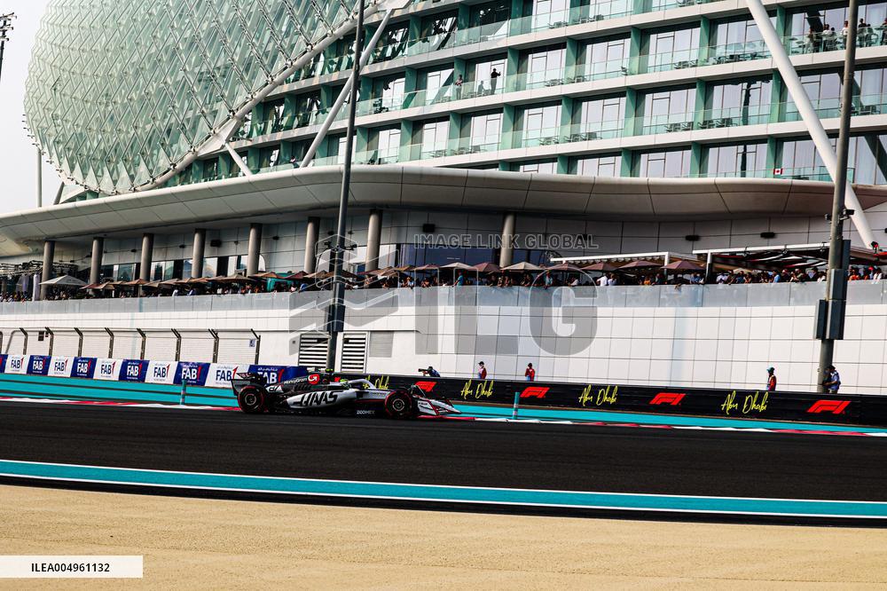 MOTORI - Formula 1 - Etihad Airways Abu Dhabi Grand Prix 2025 - Qualifying session