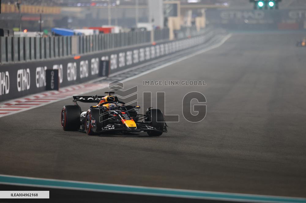 MOTORI - Formula 1 - FORMULA 1 - Abu Dhabi Grand Prix 2025 - Qualifying