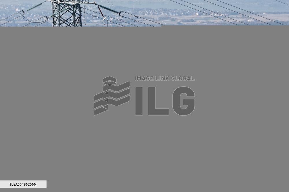 Ultra High Voltage Engineering Construction