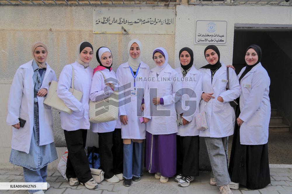 Al Azhar University in Gaza Reopens Dentistry Faculty - Palestine