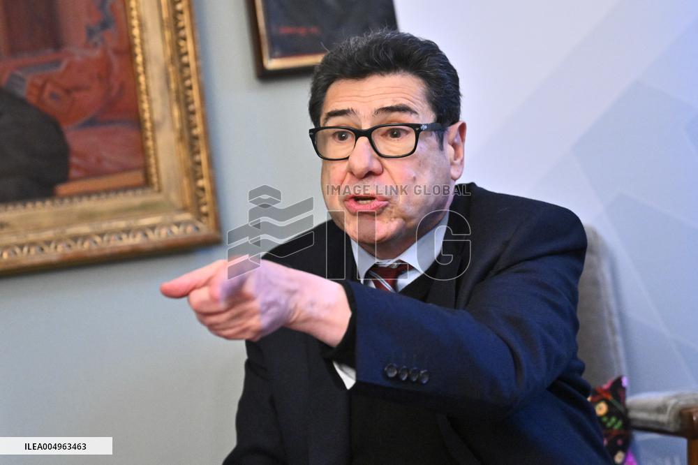 NOBEL PRIZE 2025 ECONOMICS