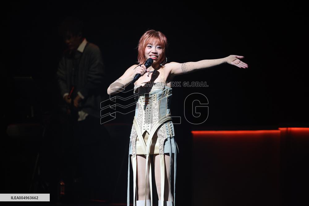 Female Singer Pei Yu Hung Concert in Taipei
