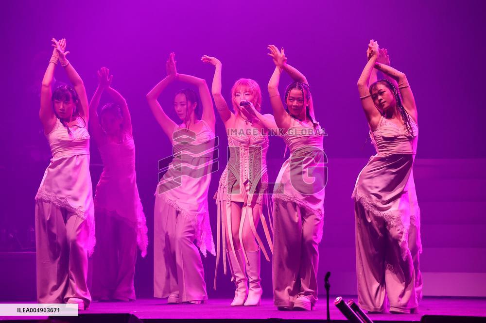 Female Singer Pei Yu Hung Concert in Taipei