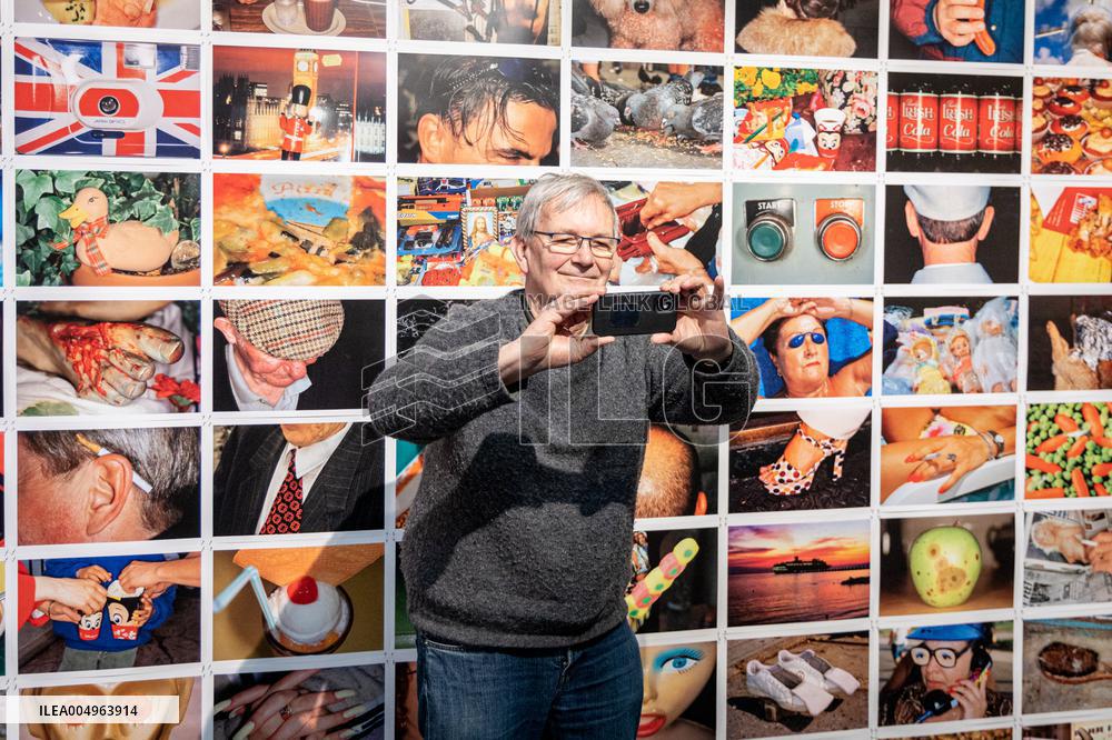 British Photographer Martin Parr Dies at 73
