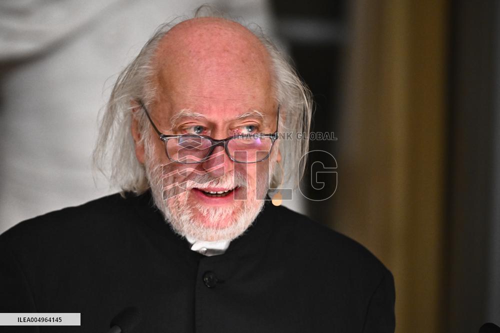 NOBEL LECTURE LITERATURE 2025