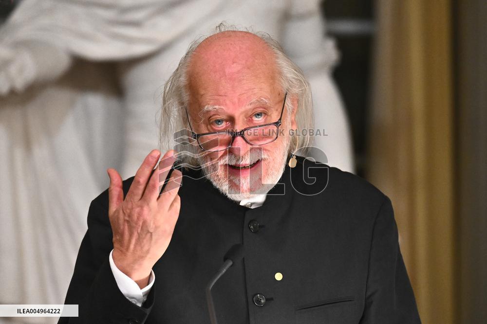 NOBEL LECTURE LITERATURE 2025