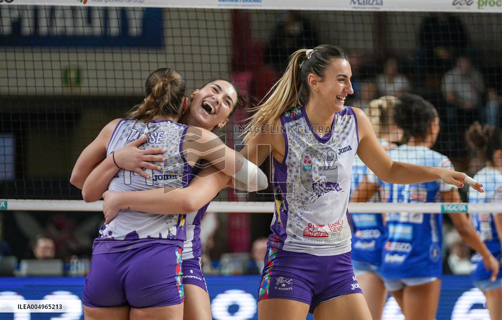 VOLLEY - Serie A1 Femminile - Igor Gorgonzola Novara vs Il Bisonte Firenze