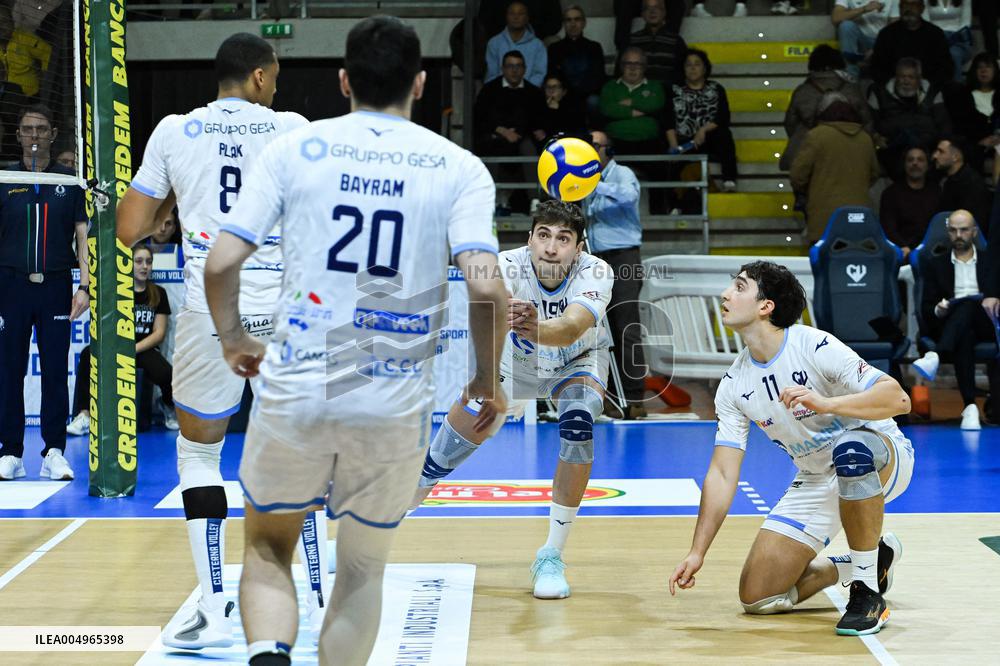VOLLEY - Superlega Serie A - Cisterna Volley vs Gas Sales Bluenergy Piacenza 1-3 (25-21, 23-25,22-25,18-25)