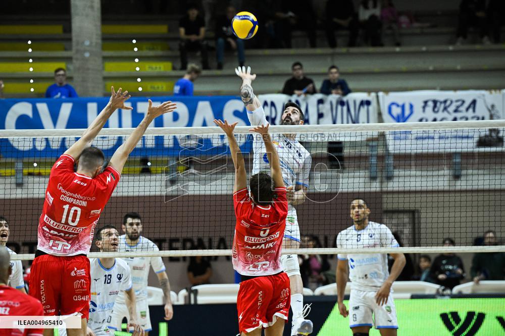 VOLLEY - Superlega Serie A - Cisterna Volley vs Gas Sales Bluenergy Piacenza 1-3 (25-21, 23-25,22-25,18-25)
