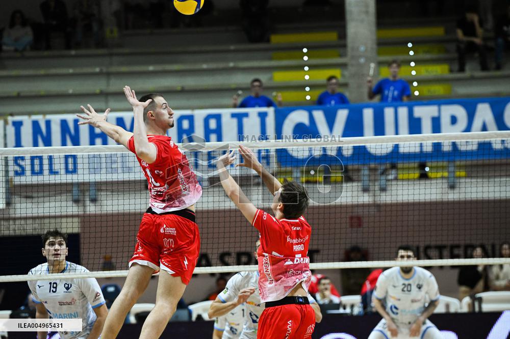 VOLLEY - Superlega Serie A - Cisterna Volley vs Gas Sales Bluenergy Piacenza 1-3 (25-21, 23-25,22-25,18-25)