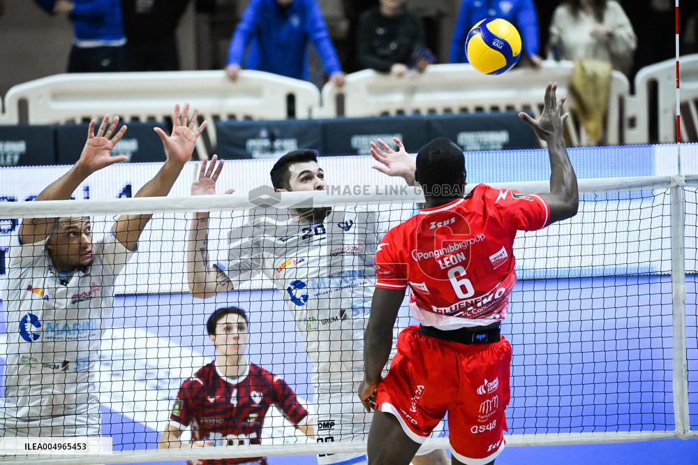 VOLLEY - Superlega Serie A - Cisterna Volley vs Gas Sales Bluenergy Piacenza 1-3 (25-21, 23-25,22-25,18-25)