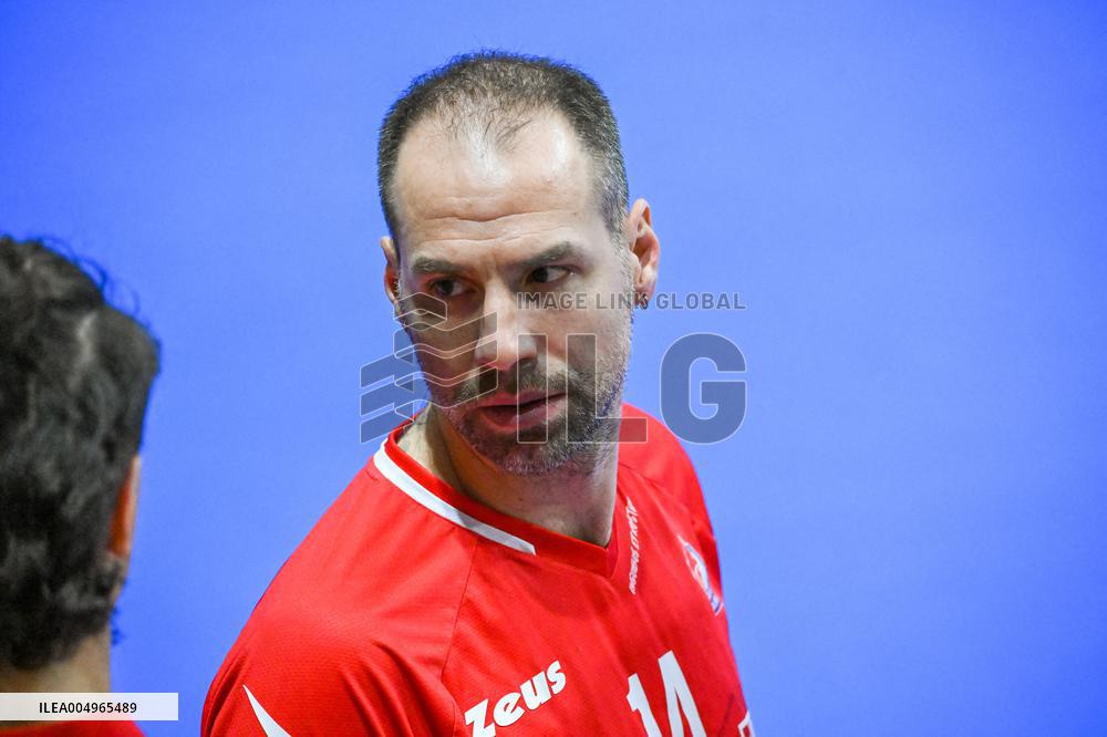 VOLLEY - Superlega Serie A - Cisterna Volley vs Gas Sales Bluenergy Piacenza 1-3 (25-21, 23-25,22-25,18-25)