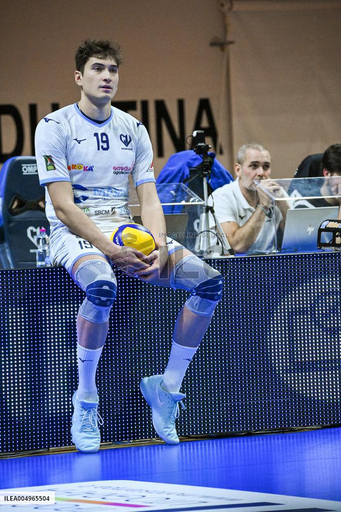VOLLEY - Superlega Serie A - Cisterna Volley vs Gas Sales Bluenergy Piacenza 1-3 (25-21, 23-25,22-25,18-25)