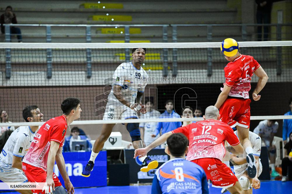 VOLLEY - Superlega Serie A - Cisterna Volley vs Gas Sales Bluenergy Piacenza 1-3 (25-21, 23-25,22-25,18-25)