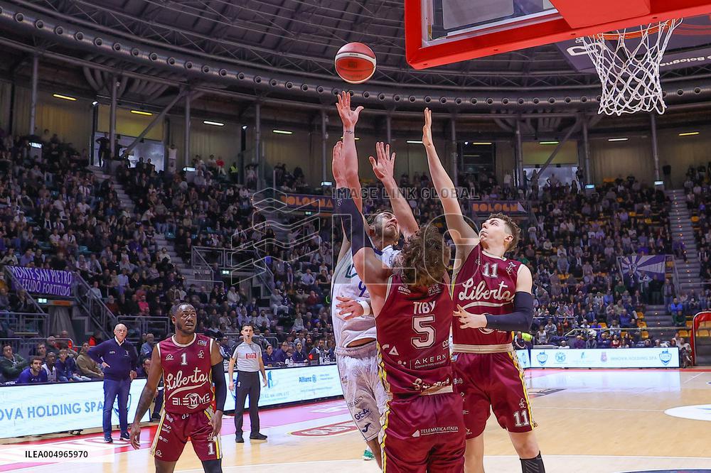 BASKET - Serie A2 - Fortitudo Bologna vs Libertas Livorno 1947
