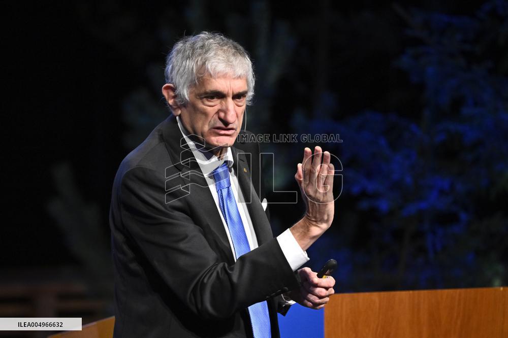 NOBEL LECTURE PHYSICS