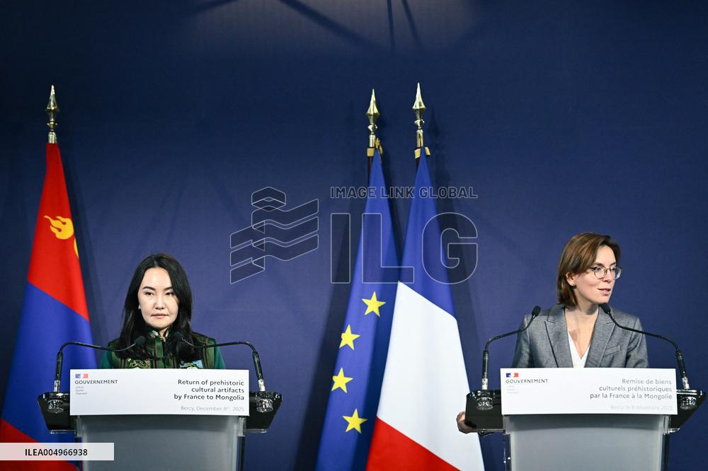Return of prehistoric cultural property to the Mongolian authorities in Paris FA