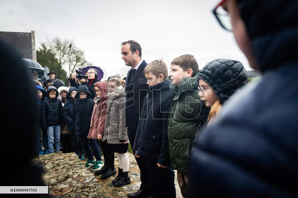 Sebastien Lecornu At Aristide Briand 1905 Law Tribute - Houlbec Cocherel