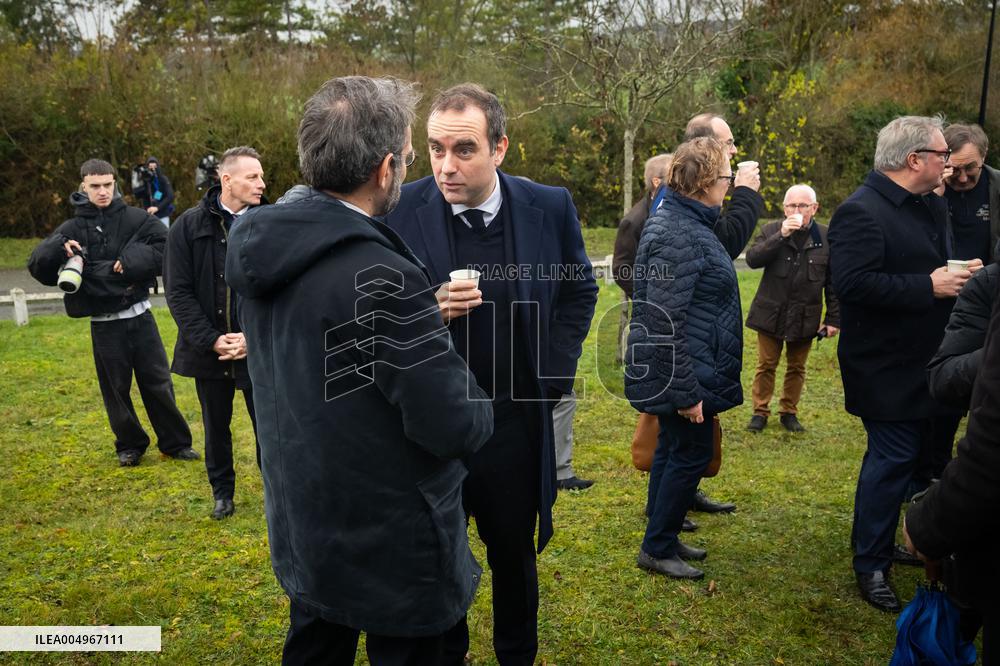 Sebastien Lecornu At Aristide Briand 1905 Law Tribute - Houlbec Cocherel