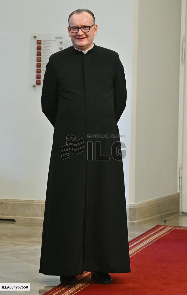 Bethlehem Light of Peace at The Presidential Palace - Warsaw