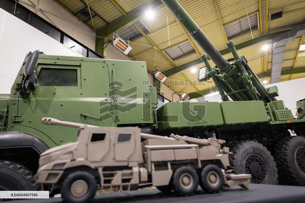 Illustrations of the military defence system supplier KNDS - Versailles AJ