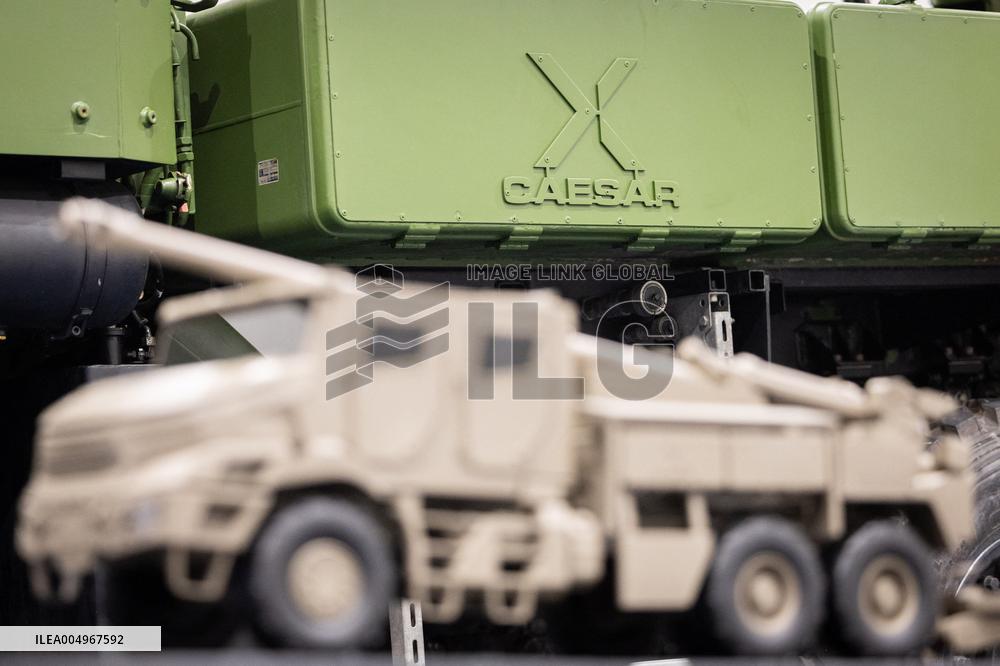 Illustrations of the military defence system supplier KNDS - Versailles AJ