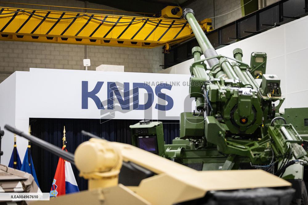 Illustrations of the military defence system supplier KNDS - Versailles AJ