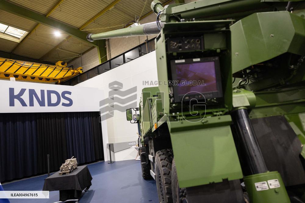 Illustrations of the military defence system supplier KNDS - Versailles AJ