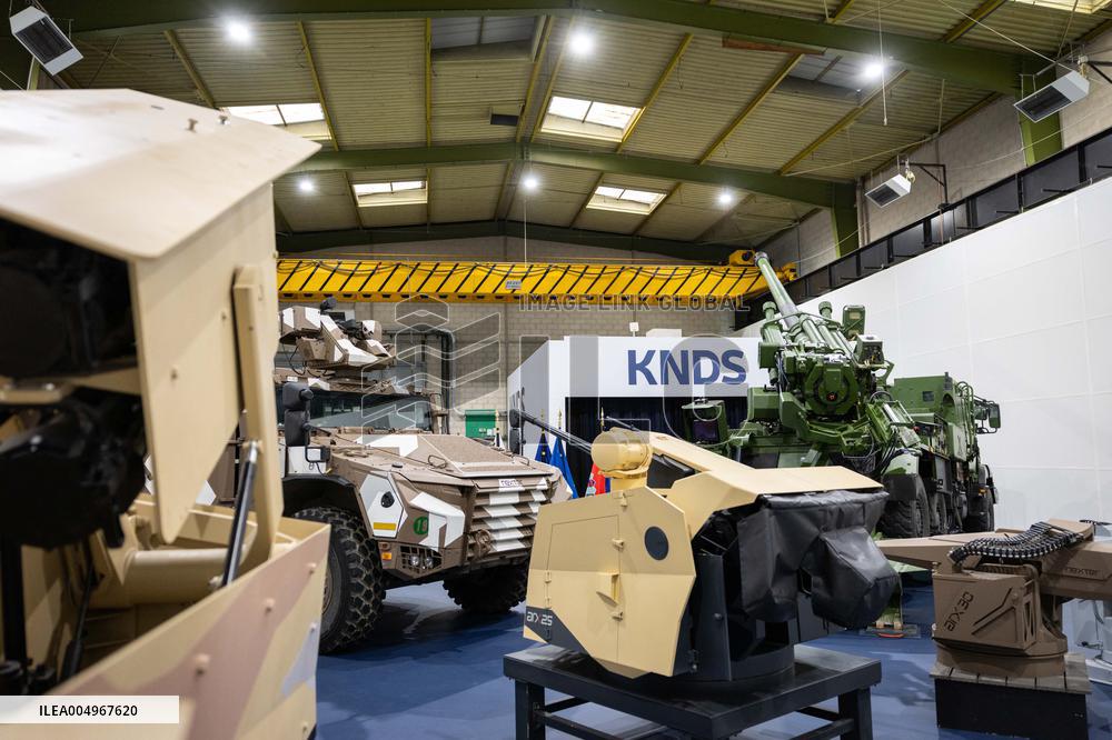 Illustrations of the military defence system supplier KNDS - Versailles AJ