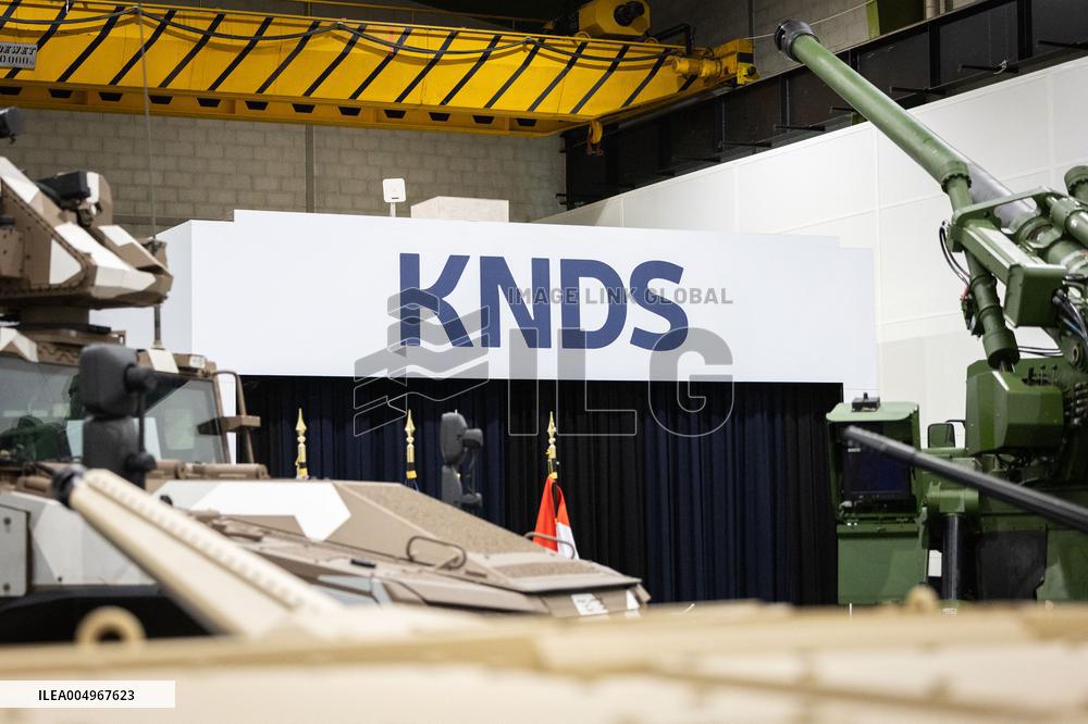 Illustrations of the military defence system supplier KNDS - Versailles AJ