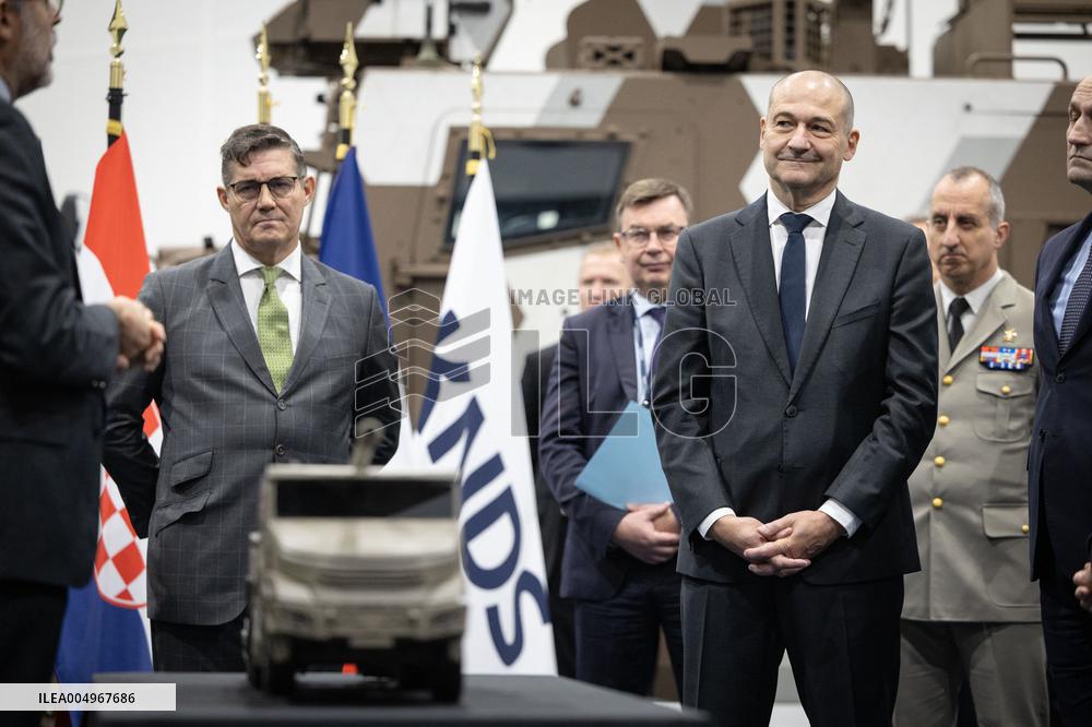 French Defence Minister and Croatia's Defence Minister visit the military defence system supplier KNDS - Versailles AJ