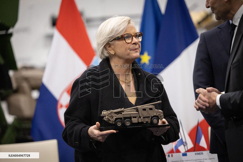 French Defence Minister and Croatia's Defence Minister visit the military defence system supplier KNDS - Versailles AJ